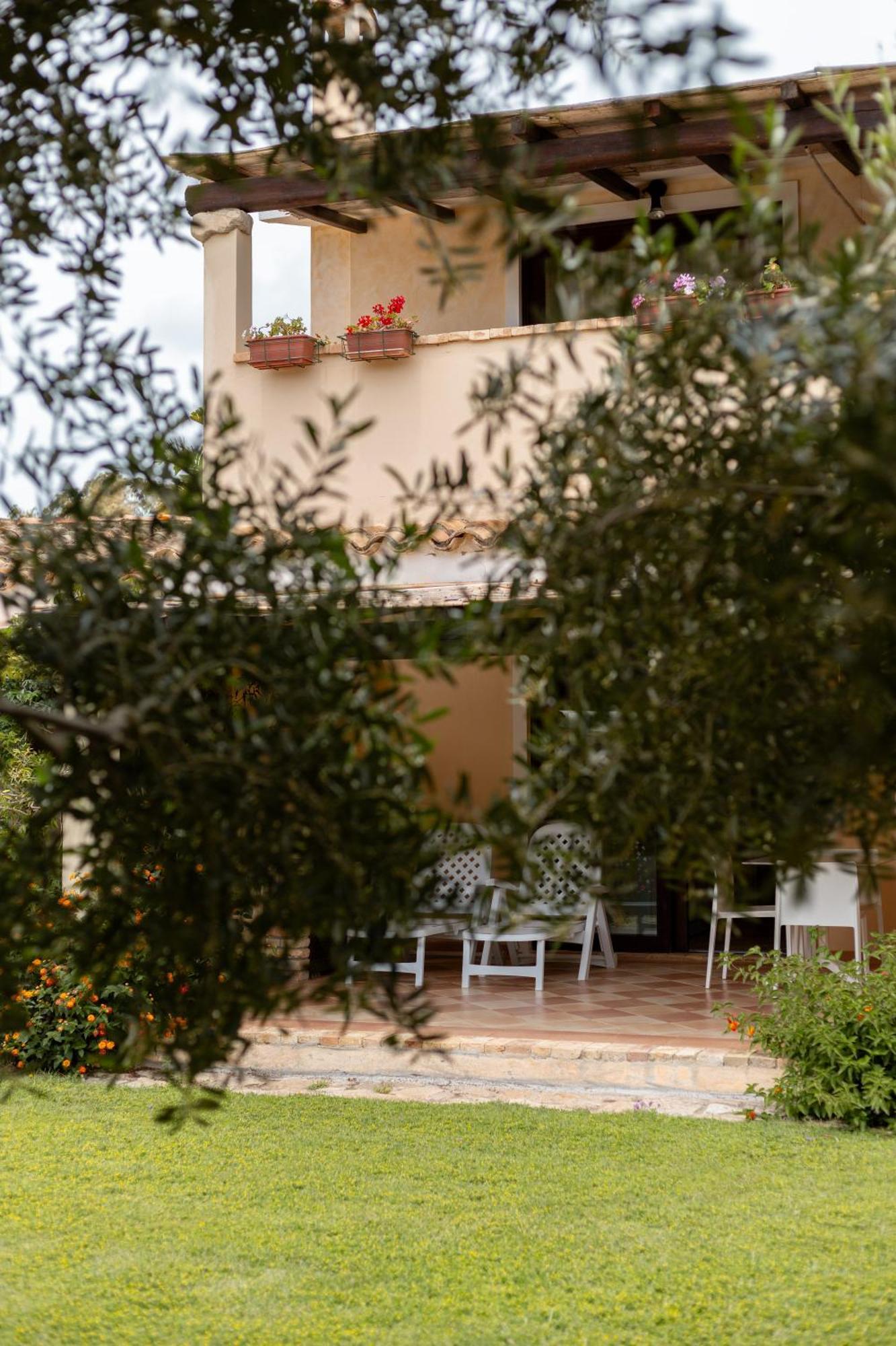 Porto Giunco Residence Villasimius Exterior photo