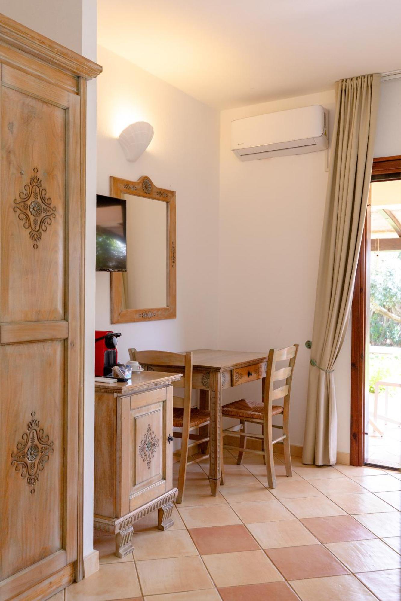 Porto Giunco Residence Villasimius Exterior photo