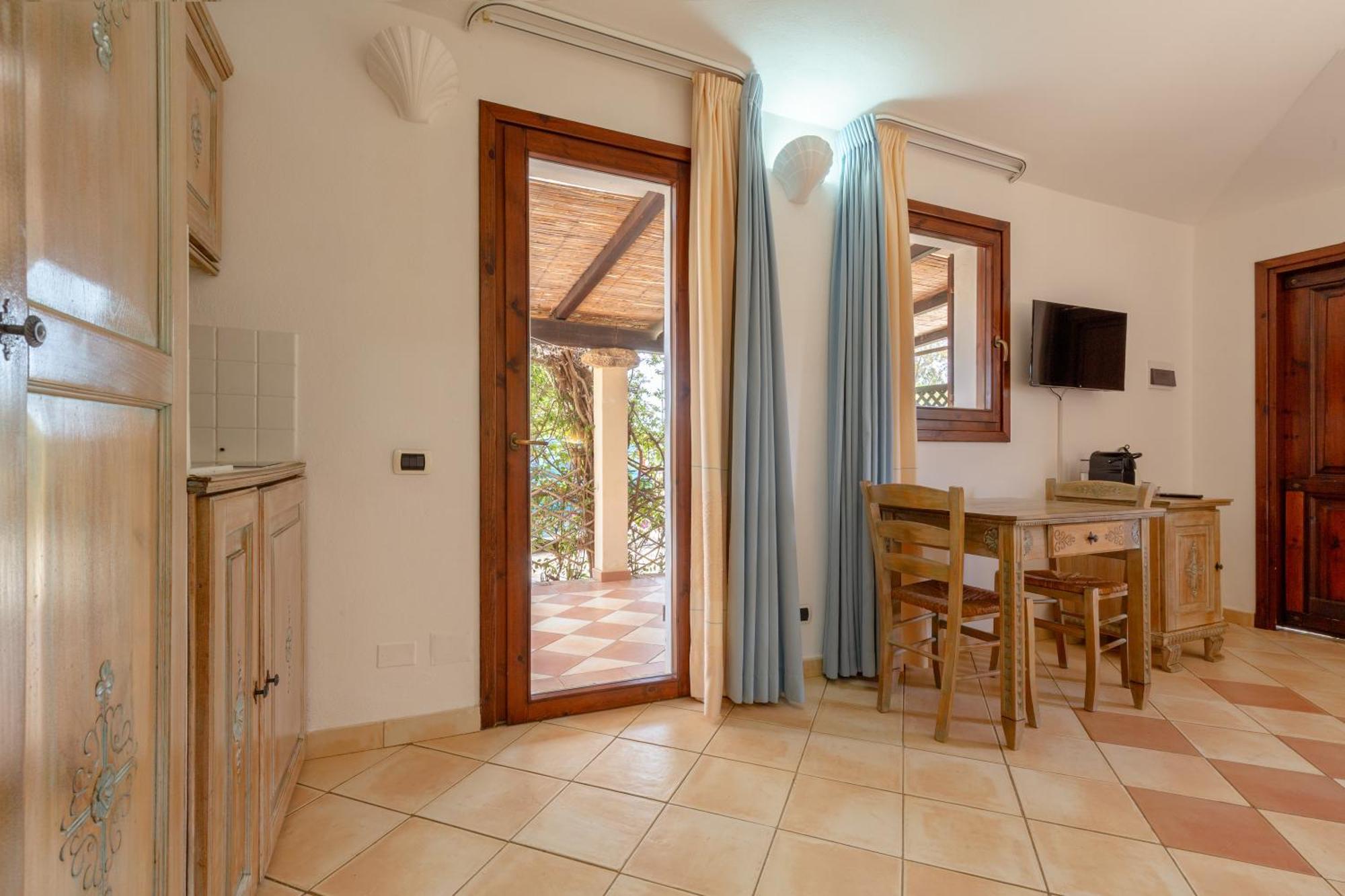 Porto Giunco Residence Villasimius Exterior photo