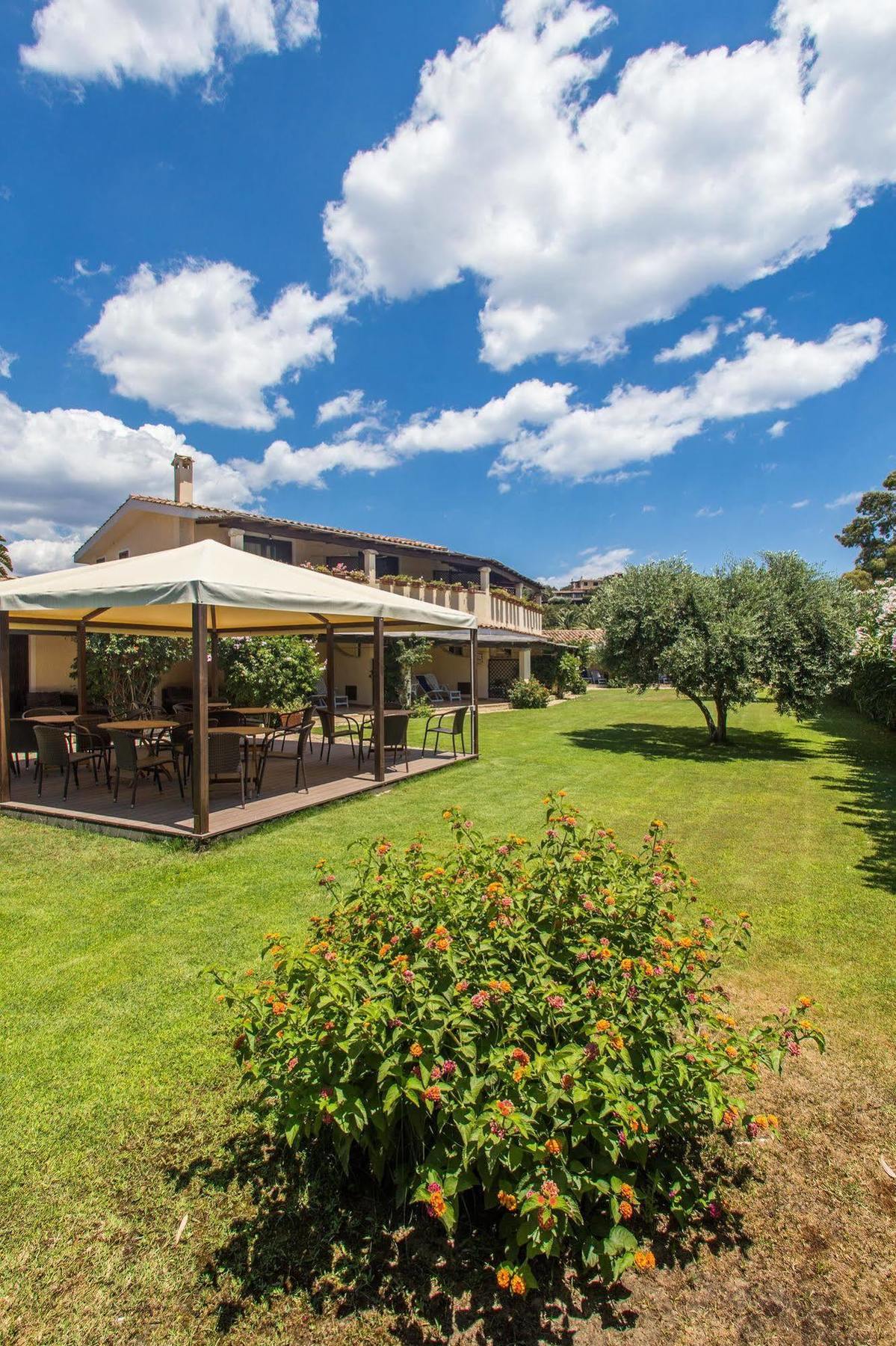 Porto Giunco Residence Villasimius Exterior photo
